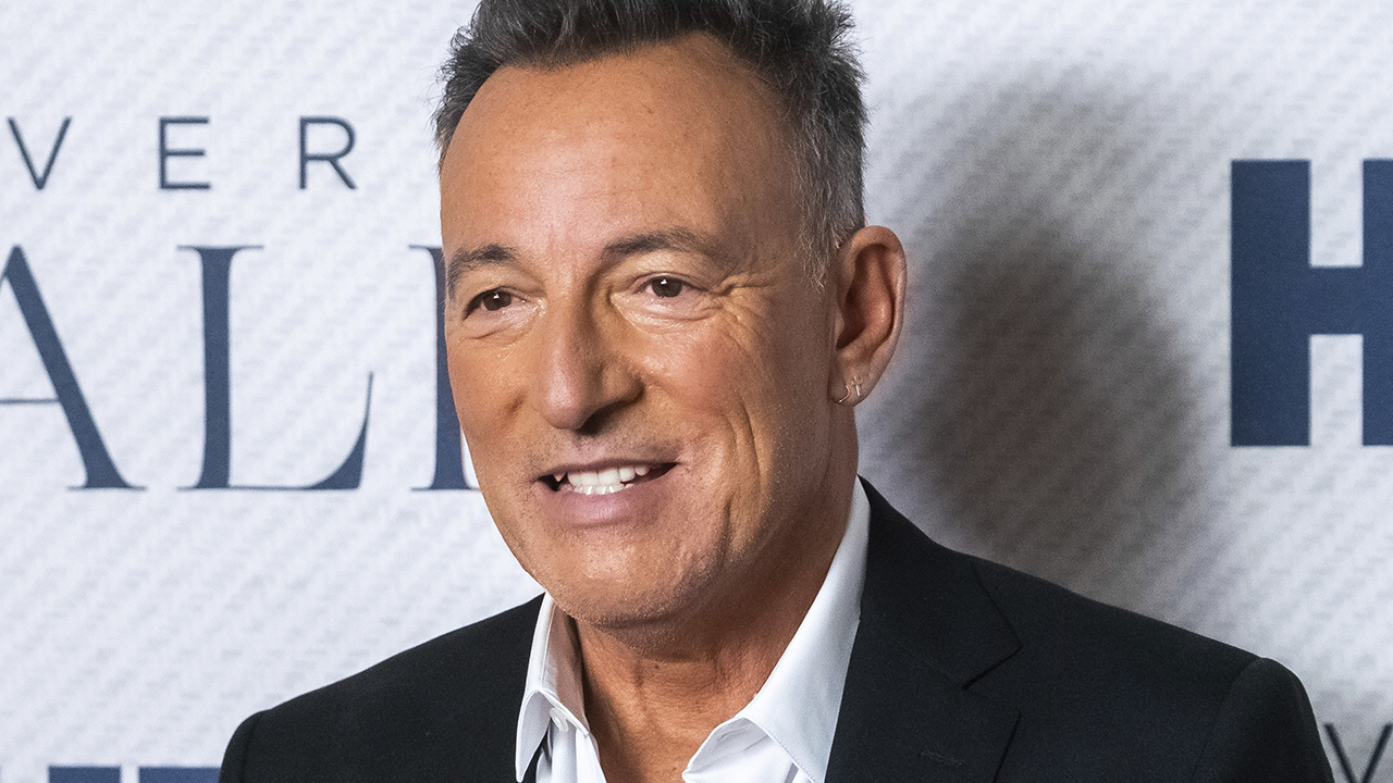 Bruce Springsteen returning to Broadway in June - Fox News - Today ...